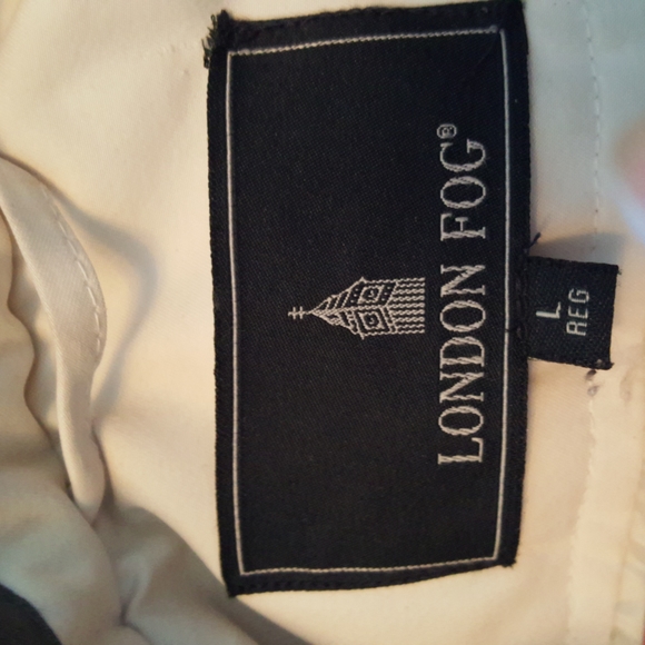 London Fog large padded white long winter jacket with a detachable  fur hoodie. - Picture 3 of 4